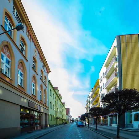Lofty Apartamenty Namyslow I Bagian luar foto