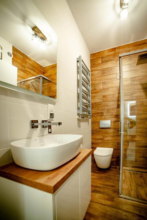 Lofty Apartamenty Namyslow I Bagian luar foto