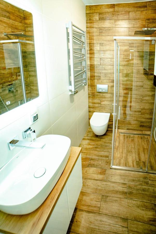 Lofty Apartamenty Namyslow I Bagian luar foto